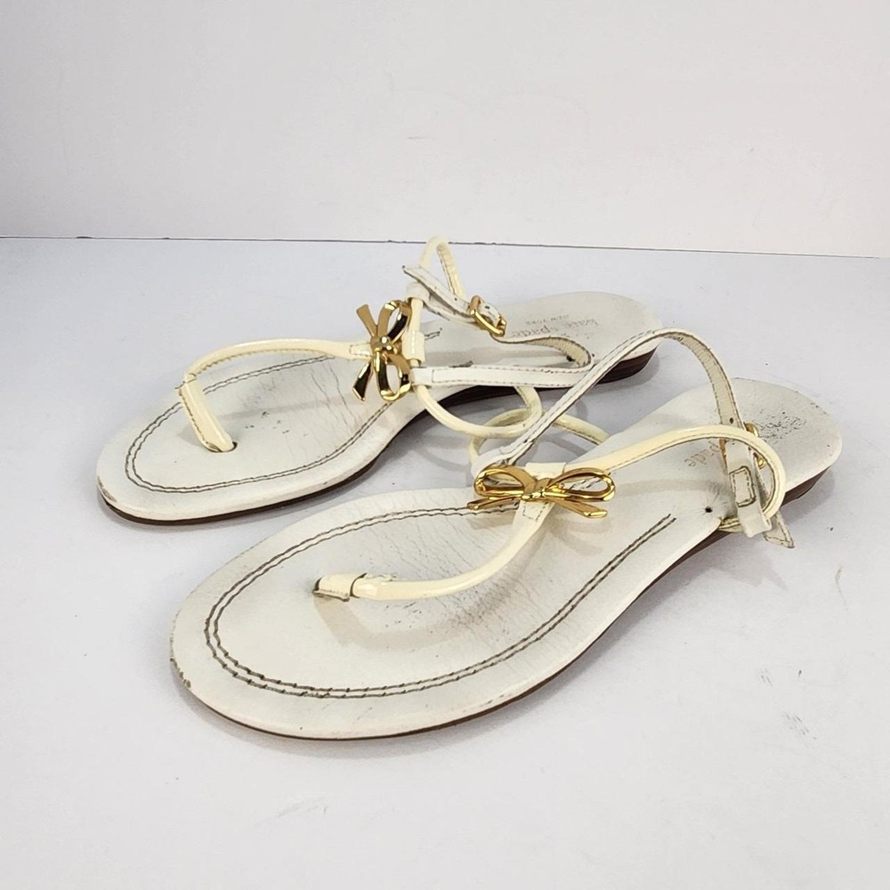 Kate Spade Mistic Women's 8.5M Ivory White Patent Leather Bow Thong Sandals